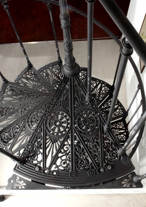 PIANEROTTOLO TRIANGOLARE