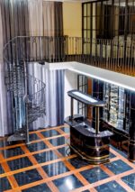 CAST-IRON SPIRAL STAIRCASE - Image 7