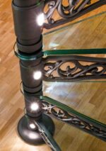 GLASS AND CAST IRON SPIRAL STAIRCASE - Image 5